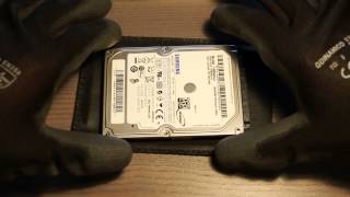 Aprire un Hard Disk Drive rotto  Open a broken HDD [upl. by Ishmul]