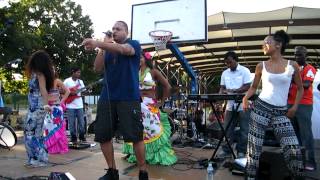 MEDLEY ALAIN RAMANISUM accompagné des Danseuses Flame dé ziles [upl. by Lorac]