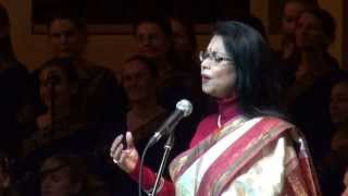 Anondoloke Mongolaloke Rabindra Sangeet by Smt Rezwana Choudhury Bannya [upl. by Ydnys]