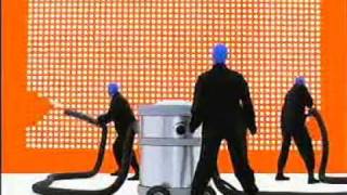 intel Pentium 4  Blue Man Group  Ampoule Version Francaise [upl. by Otsugua]