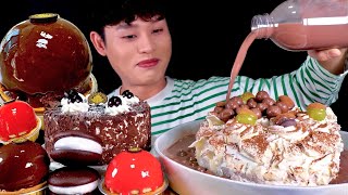 ASMR 추억의 옛날케이크속에 우유 말아먹방 딸기 초코무스 케이크 초코파이 먹방 Old Style Cake With Milk Maltesers Choco Mousse MuKBang [upl. by Nigle]