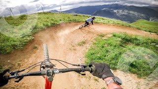 The perfect trail to start downhill mountain biking ✅  Vallée Blanche trail at 2 Alpes bike park [upl. by Sayette]