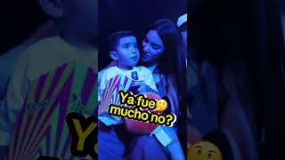 JUANITO ABRAZANDO A UNA NIÑA Y KIM CELOSA 😅😂  jukilop shorts kimberlyloaiza [upl. by Surad]