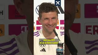 Thomas Müller witzelt über sein Karriereende 😅😂 shorts fussball [upl. by Foah]