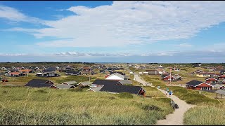 Bjerregård von oben Familienferien in den Dünen von Dänemark [upl. by Ellenet]