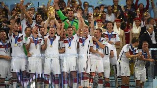 WM 2014 Deutschland ist Weltmeister  Siegerehrung Deutschland  Argeninien 10 [upl. by Goldwin]