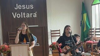 DEUS dos deuses  Lauriete 🔥🙌 cover FamiliaCabralOficial CantoraFrancieliRocha [upl. by East]