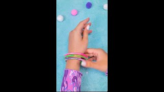 Comment faire des bracelets avec des paillettes flottantes SlickSlimeSam Filles Shorts [upl. by Rotow82]