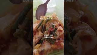 Sarapan Lontong Pecal  Bakwan lontongkupang lontongsayurpadang kuliner bakwanmalang [upl. by Lelah]