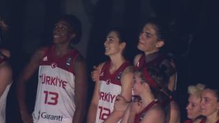 A Milli Kadın Basketbol Takımımıza Babalarından Büyük Sürpriz  Türk Hava Yolları [upl. by Rashida381]