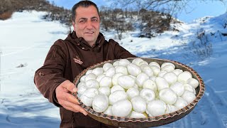 Chef Tavakkul Cooks His Famous Wild Omelette with Juicy Minced Lamb Meat and Homemade Cheese [upl. by Atsok712]