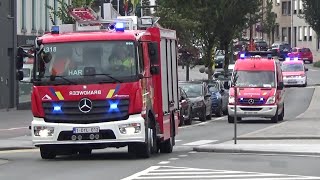 Brandweer Ambulance en MUG rukken met spoed uit naar een bevrijding voertuig demo in Harelbeke [upl. by Asus]