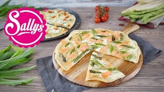 Grüner amp weißer Spargel Flammkuchen  schnell einfach lecker  Sallys Welt [upl. by Shanan329]