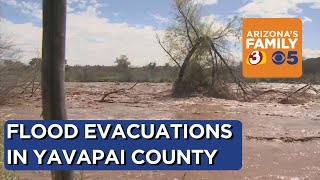 Floods in Yavapai County force evacuation by residents [upl. by Crin]