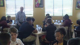 Students from Creswell Middle in Opelousas enjoy lunch at restaurant as reward for grades and [upl. by Sorkin]