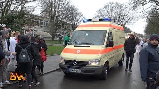 Karneval in Uerdingen  KTW 1 DRK KV Krefeld [upl. by Sly908]