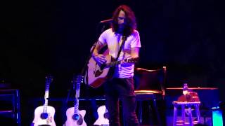 Chris Cornell quotDoesnt Remind Mequot Acoustic version Vancouver BC 2011 [upl. by Carolus]