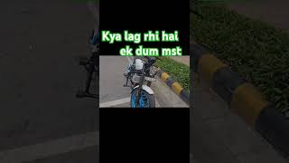 Kya lag rhi hai guerrilla 450 reels shorts minivlog bike travel guerrilla viralreels [upl. by Eseneg857]