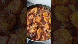 Potol chingri  prawn curry  comedy funnyprawns potolchingri chingri chingrimachermalaicurry [upl. by Craw]