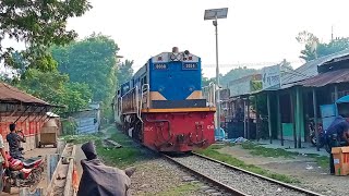 Burimari Express Passing Gaibandha Railway Station  Bangladesh Railway  Burimari Express [upl. by Erasaec]