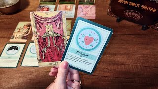 Aklımdaki kişi🌹 Anın enerjisi ile benimle ilgili ne duygular da ne düşünüyor tarotreading güncel [upl. by Eeliak]