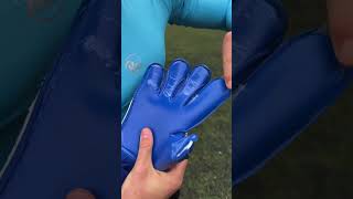 Best Goalkeeper gloves contact Grip 🧤🧲goalkeeperstore goalkeepergloves soccerequipmentshortvideo [upl. by Chong]