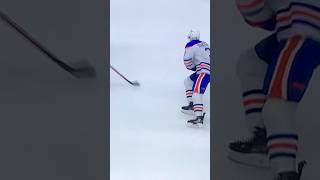 Oilers D 2 Evan Bouchard 🥅5🏒WristShot Goal [upl. by Koa]