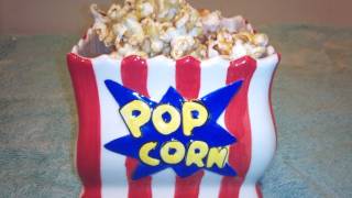 HOMEMADE HONEY CARAMEL POPCORN [upl. by Nitsew]