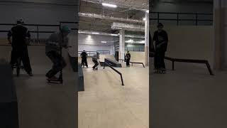 skatepark scootertricks skate skateboarding rollerskating tricks funk skating самокат [upl. by Lledniuq673]