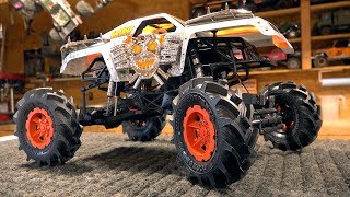 THESE TIRES KICK BUTT MONSTER MUD 26 FLING KINGS  MAX D TRUCK BUILD AXIAL SMT10  RC ADVENTURES [upl. by Leasim]