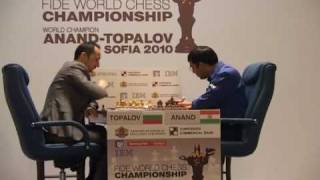 Anand Blunders in WCC game 8 Topalov wins and equalises score 44 [upl. by Colinson]