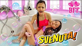 SOFI E GIADA È SVENUTA IN BAGNO A CASA DA SOLE • SOFI SI PRENDE CURA DELLA SUA MIGLIORE AMICA GIADA [upl. by Adnahsed]