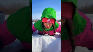 Can be easily pulled out of a snow pit 😱 shortsfeed viralvideo viralshort [upl. by Gower]