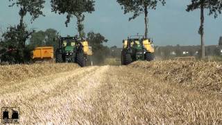 wwwtrekkertrekkernl  straw baling with a John Deere 7930  6930  2x New Holland BB960A [upl. by Robbert]