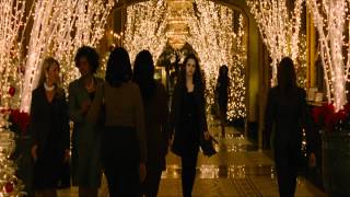 Twilight chapitre 5 Révélation 2ème partie  Bande Annonce 2 VF  HD [upl. by Mcallister]