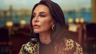 How Calista Flockhart Channeled Her Grandmother to Play Lee Radziwill in Feud [upl. by Aihsekat]