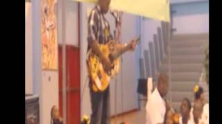 Singa Bromfield Performing LIVE for The Corry Middle School [upl. by Aloap]