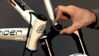 How to fit fork and ball bearings  Workshop Decathlon [upl. by Zebada790]