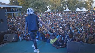 Marioo Naogopa ft harmonize live performance in mbeya [upl. by Tamarra404]