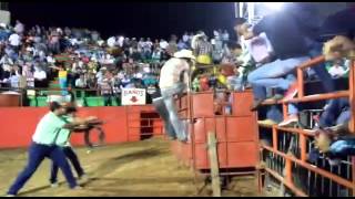 Jaripeo en ometepec gro expo feria 2015 [upl. by Erdei]