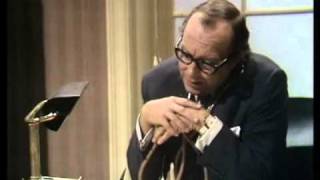 Morecambe amp Wise  Erics advice [upl. by Eylatan]