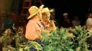 HEE HAW BEHIND SCENES WITH JANET DAVIES 1979 [upl. by Sonitnatsnok849]