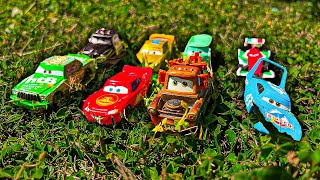 Looking for Disney Pixar Cars On the Rocky Road  Lightning McQueen Mater Dinoco McQueen Mack [upl. by Adnuahsor505]