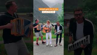 aperolspritz lustig song wochenende feierabend memes vincentgross feiern party berge [upl. by Tabber]