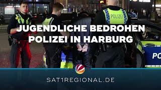 Großeinsatz Rund 50 Jugendliche bedrohen Polizeikräfte in Harburg [upl. by Higginbotham]