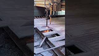 Flame cutting steel plate process Good tools and machinery make work easy [upl. by Tenn]