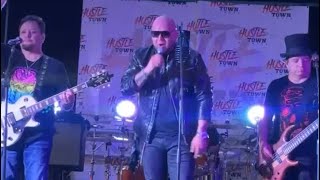 LA FIEBRE performs quotBorracho De Besosquot at SUPER TEJANO FESTIVAL amp CARSHOW in Conroe TX 102024 [upl. by Bass958]