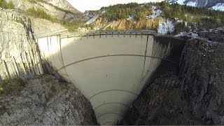 Diga del Vajont  drone aerial video  DJI Phantom 2 GoPro3 [upl. by Lirbij]