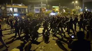 Mosh callejero en concierto de Metallica Quito  Ecuador [upl. by Thessa]