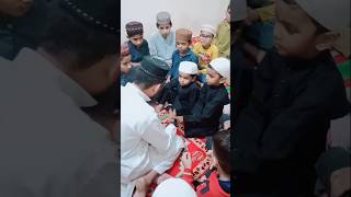 Nateen Sarkar ki parhta hun Beautiful naat Shareef islamicshorts yutubeshorts [upl. by Malia]